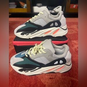 adidas Yeezy Boost 700" Wave Runner.